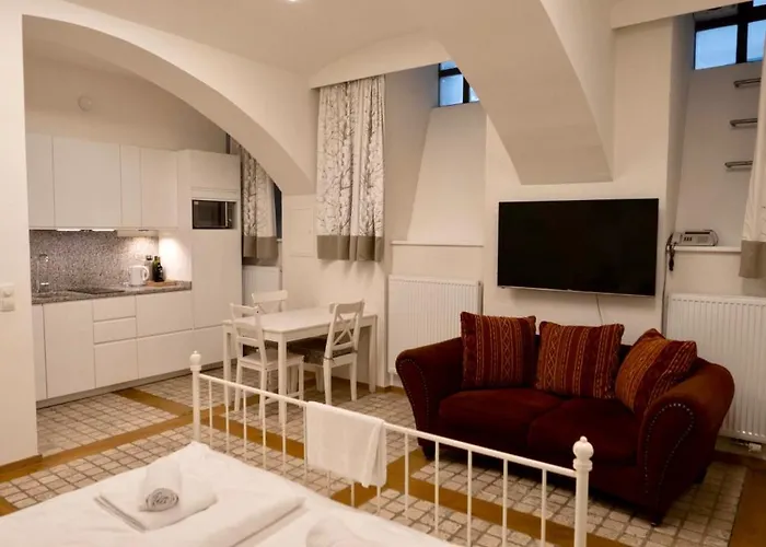 Modern Near Center Апарт-готель Відень